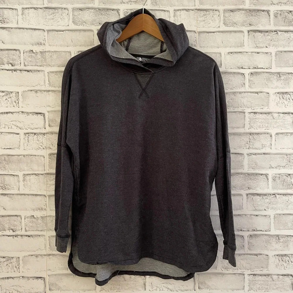 SOLD Women’s The North Face gray hooded Pullover oversized sweatshirt Size XS - Picture 1 of 4